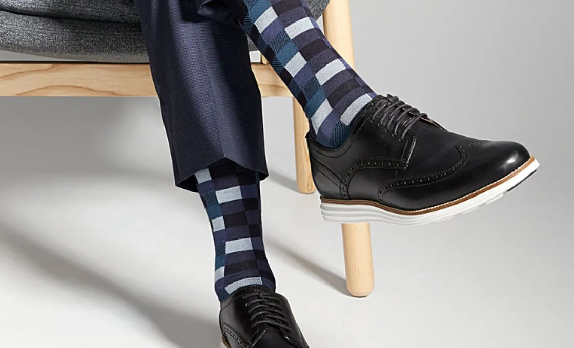 Dress Socks manufacturing with Diverse Designs