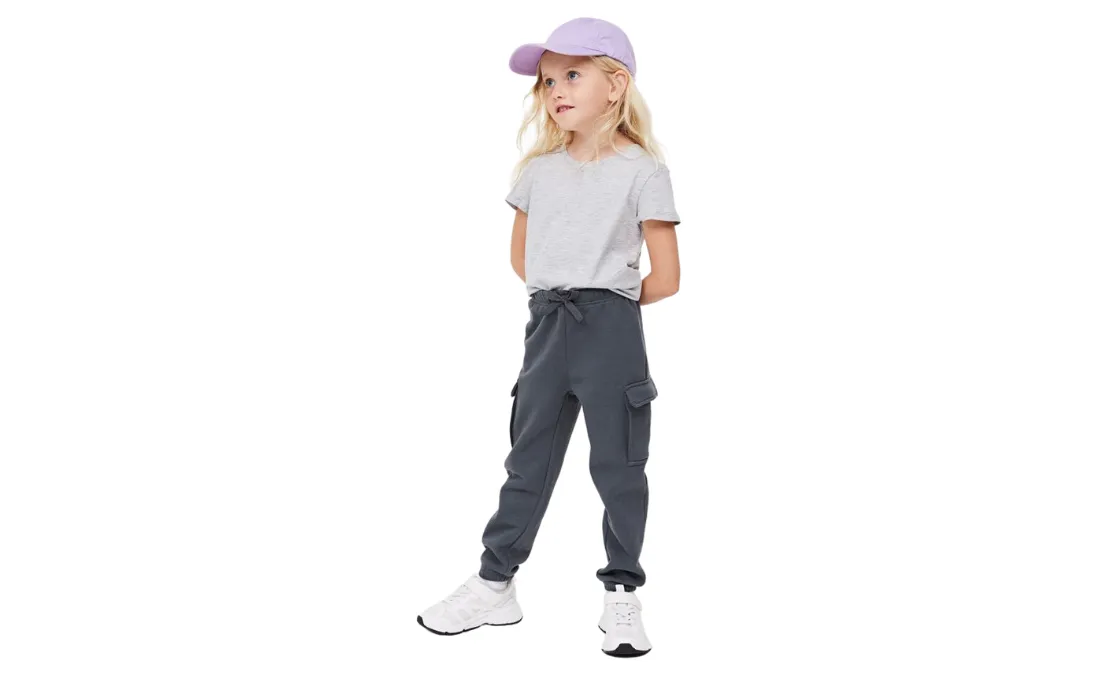 Girls Jogging Trouser manufacturing service with expertise in customization