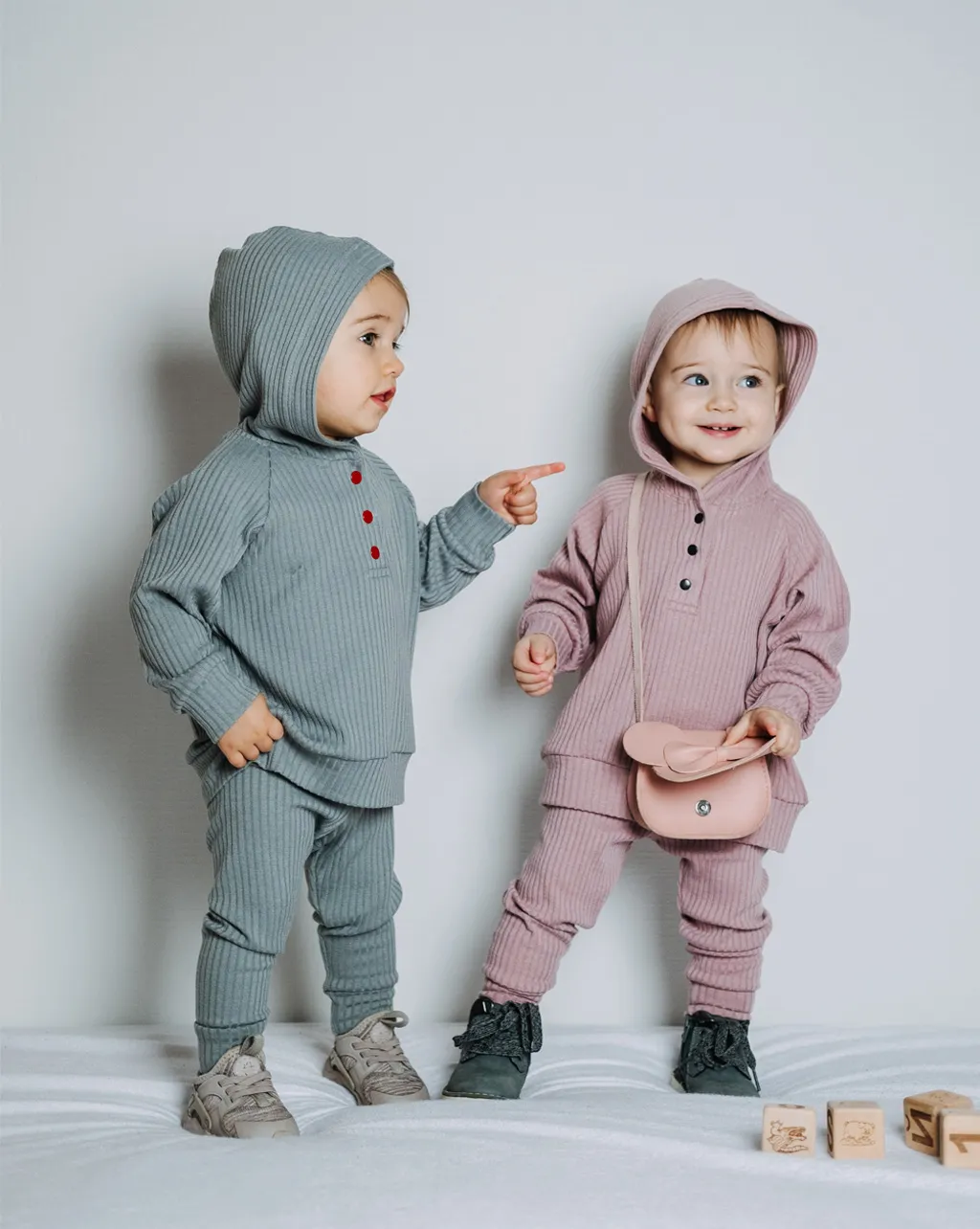 custom kidswear manufacturing kids hoodies