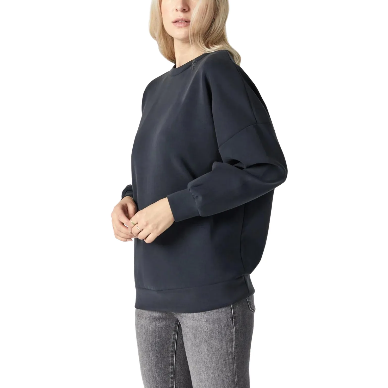 Women's Sweatshirt manufacturing with trendy design